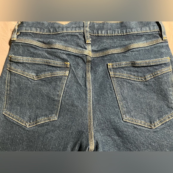 FRAME Le High Jeans in Adele - Picture 12 of 15